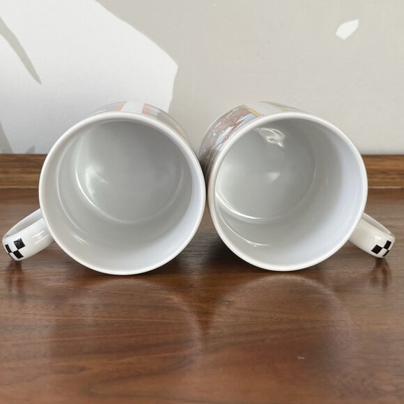 2 Mary Engelbreit Mugs "Queen of Everything" & "Lives Get One" Checkered Handles - Picture 11 of 15